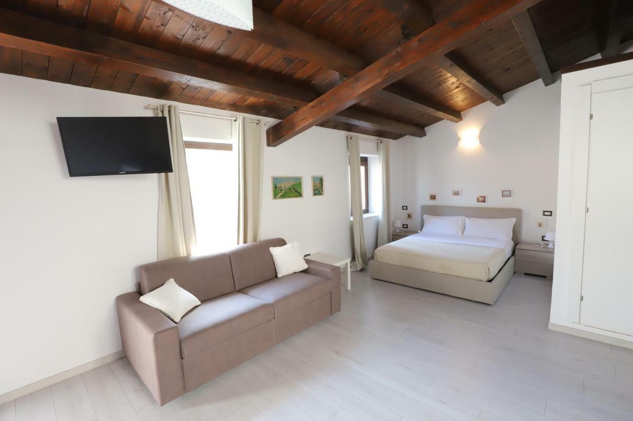Bed & Breakfast Italiana Atrio 3*